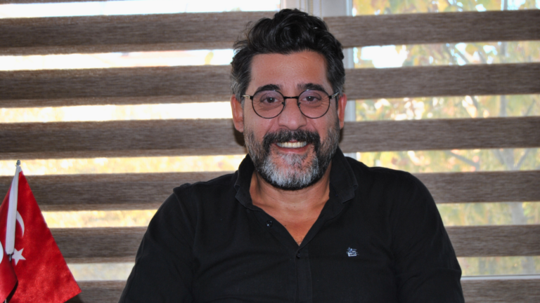 Ali Aksoy: Türkiye’nin Başarılı İş İnsanı ve Topluma Adanmış Lideri